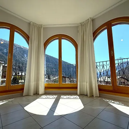 Chateau 15