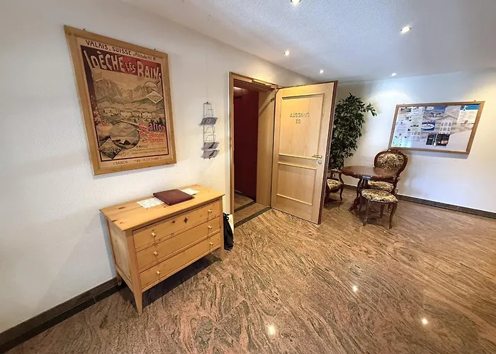 Апартаменти Chateau 15 *